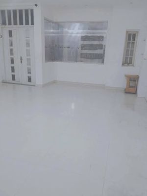 Quiet room 78 meters ready air conditioning