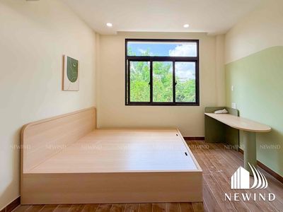 Bandon studio, new window is 100 percent built, electrical only, opposite rmit, dt.