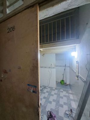 motel room