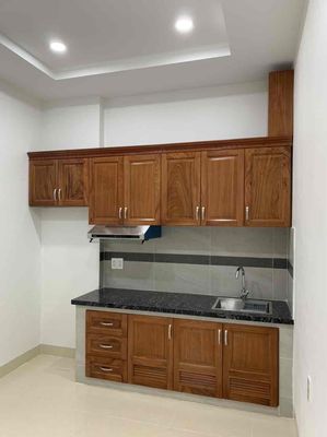 The apartment is rented near the National College, Metro, the High Technology Center.