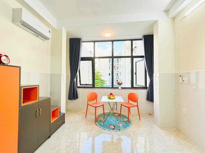 - Gò Vấp room has its own balcony.