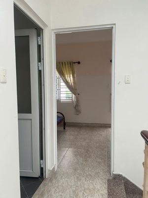 Rent room - female priority