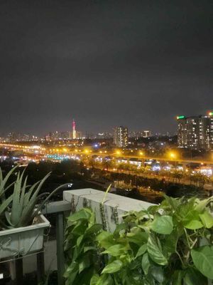 We need to rent an apartment near 4 Thủ Đức, please Metro.