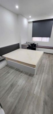 Ruby building, Nguyễn Sỹ Sách, tb: Nine million, two bedrooms, full interior, near the airport.