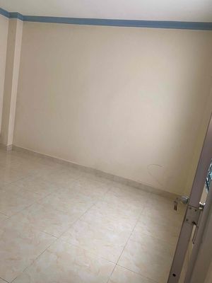 I'll take the girls' room.
