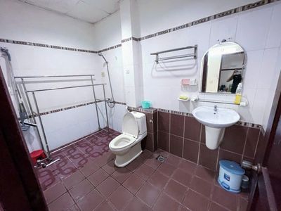 A clean- security room-free time.