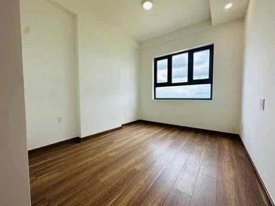 Renting Saigon Riverside District 7h: