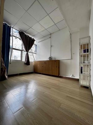 Rent room enough to kill Alexomes81