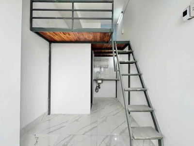 High Room right cvpm, Move uth - huflit 8 p with elevator