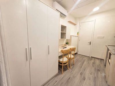 The balcony apartment, the washing machine, your own kitchen. Walking through Hutech, hb, interior. gtvt