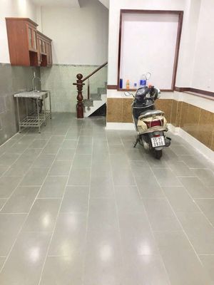 Rent the original house for business and stay