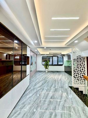 It's a nice new rental Mã Lò block full of furniture. Bình Tân