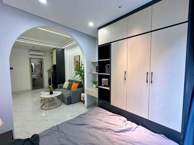 apartment 1 new balcony suite 100, 40 meters 7-- Near Orestes, Kcx, University Tdtu, Rmit