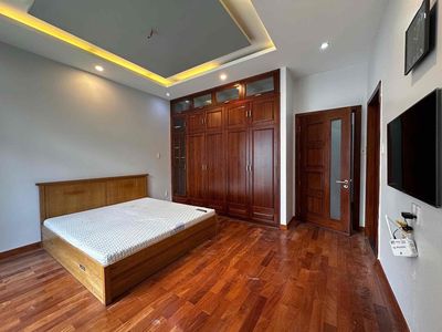 apartment 1 newly opened bedroom - a beautiful balcony bedroom in Phan Xích Long.
