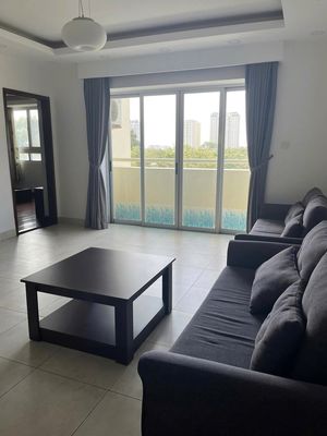 Rent 130 M2 - 2 suite Hùng Vương Plaza senior apartment