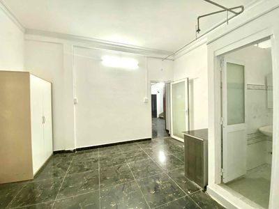 It's a beautiful room for $3 million.8. Phạm Thế Hiển, District 8