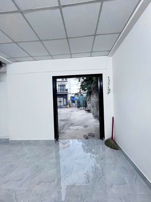 3 bedrooms - 100 meters wide - 30 Linh Đông Street - right near the copper grammar