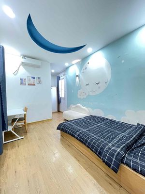 The two bedrooms are full full of air-free private washing machines.