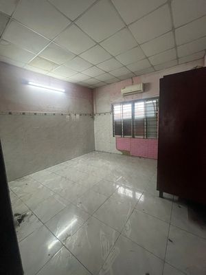 I need to rent a room in Bình Thạnh.