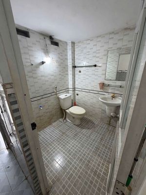 Thống Nhất alley, 187. 15 x 15 meters, 1 floor, 3 bedrooms, 3 toilets, 2 air conditioning.