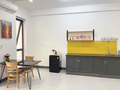 Update the older brother and sister to rent Studio Full Seven