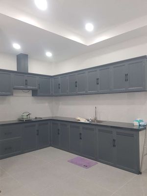 Rent a 1 st floor, area 5-020 with 3 bedrooms, 2 toilets. truck route