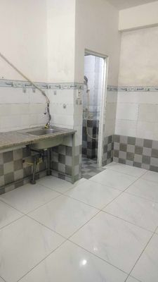 We need to rent out a Linh Đông hotel with air conditioning.
