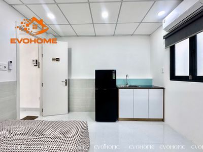 Renting Studio District 7