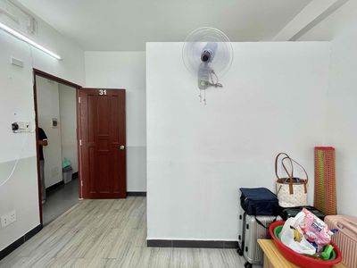 Rent the big window room and the elevator right near the University of Economics.
