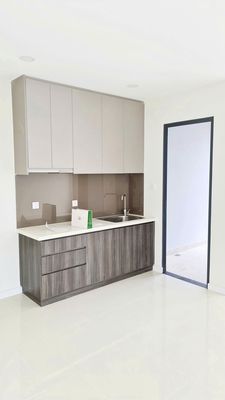 Rent the Lavida Plus District 7-555 m2-12 million still negotiated