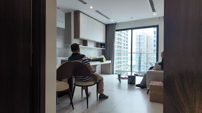 Rent the two bedrooms The Opus One most to the city of vinhomes District 9