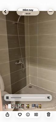 It's the owner who rents cool balcony direction, no S8,03,07...