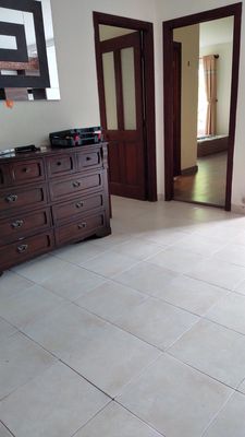 Homeowner needs a quick lease-- 3 Chung cư Phúc Yên M2,11 million a month.