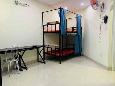To rent beds on the campus of students at the University of Sun-Hong.