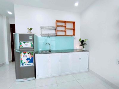 rented studios with wide windows