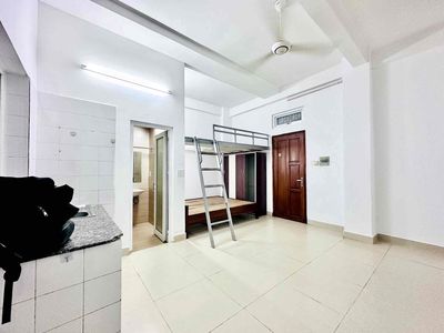 vov college, huflit hormones, uth 2th Guardian, 40 m2