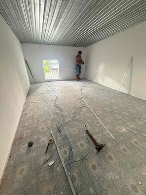 Rent an alley 776/President line bach
