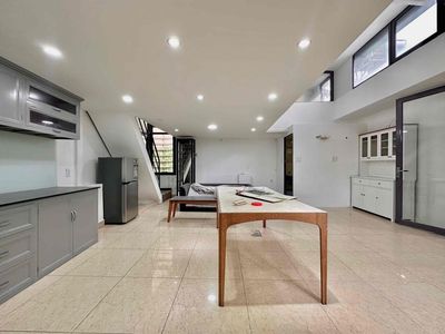 Penhouse 2 bedrooms, over 100 meters, Lê Văn Sỹ, 18711 11, Phú Nhuận