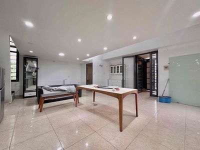 Penhouse 2 bedrooms, over 100 meters, Lê Văn Sỹ, 18711 11, Phú Nhuận