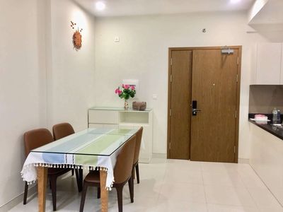 Rent the corner of three bedrooms with fine interiors.