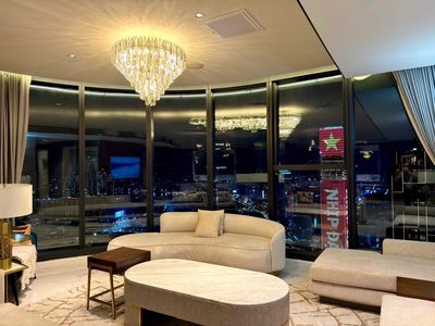 Hire 3 bedroom 121 m2 Magneas Golden River – 33 million a month