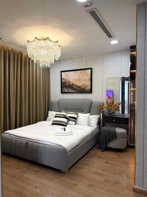 Rent apartment 4 bedroom 3 01 180 m2 Vinhomes Central Park – View Park