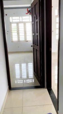 Two million down! The original home of the GSM Linh Đông fits the office, showroom