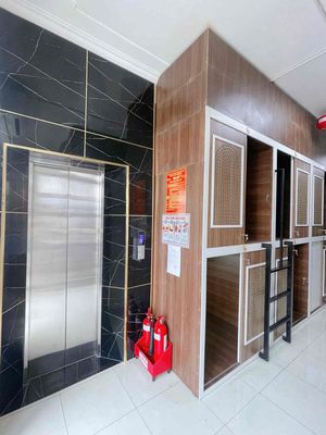 The new Kha Vạn Cân is only 1 million and 5 years old.
