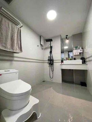 service apartment right here in ds8 - Lê Thúc Hoạch near aeon - commercial