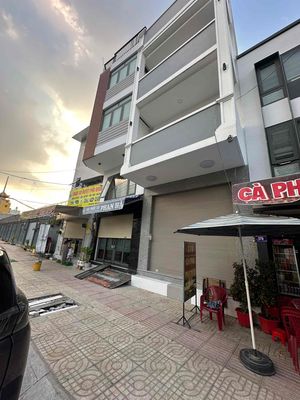 renting cash to 370 Chu Văn An – Bình Thạnh