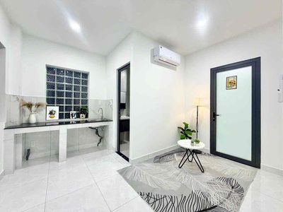 Rent the studio full interior
