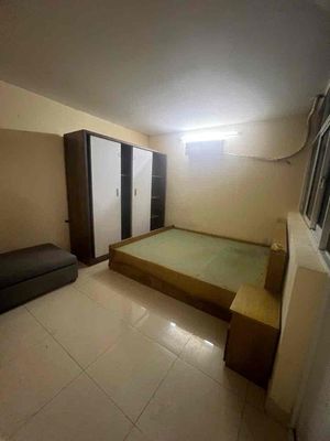 The entire Ngô Thị Thu Minh alley house is equal to 4.2 x 10 meters a second floor.