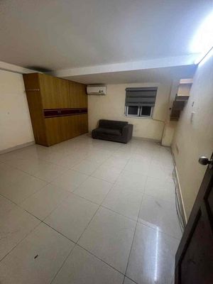 The entire Ngô Thị Thu Minh alley house is equal to 4.2 x 10 meters a second floor.