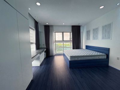 Rent the apartment Happy Valley, 100 meters2, 3 bedrooms, 27 million a month.